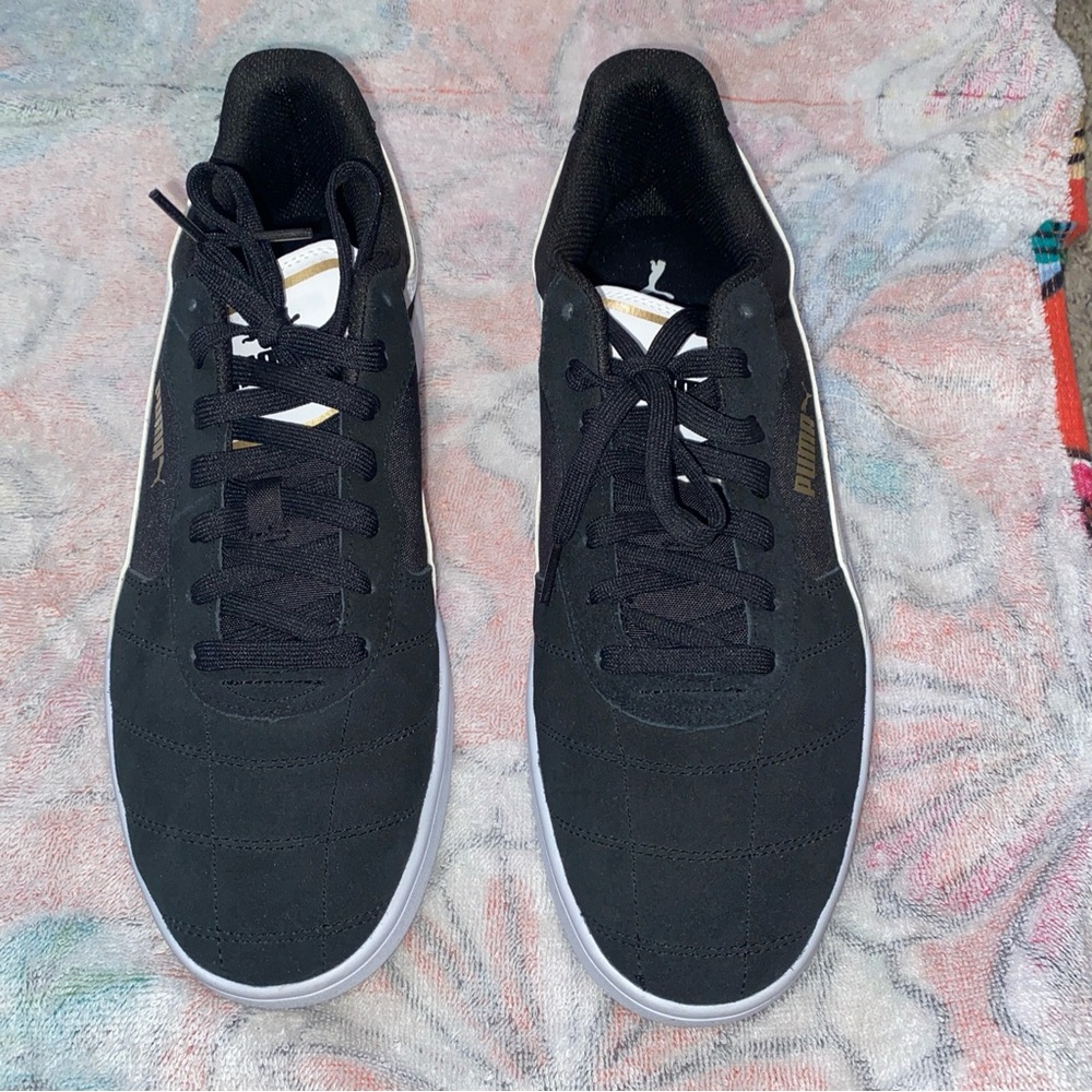 Puma Men's Black and White Sneakers - Picture 2 of 6